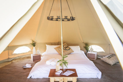 Interior glamping set for couple (4 beds available)