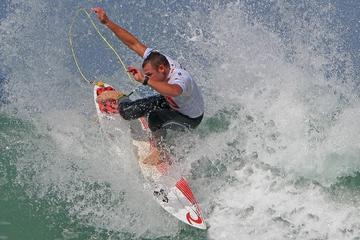 Surfer Profile Taylor Knox