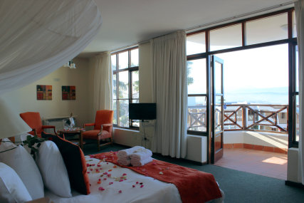 Suite with balcony and Sea View