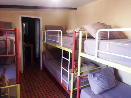 10 beds mixed dorm