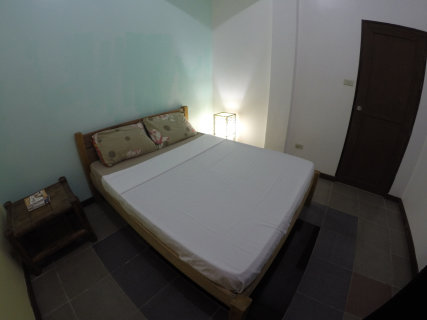 Medium room with double bed (Room #2)