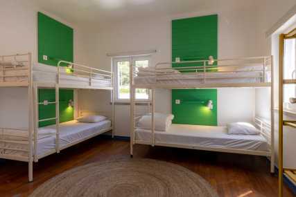 Shared Room - 4 Beds 